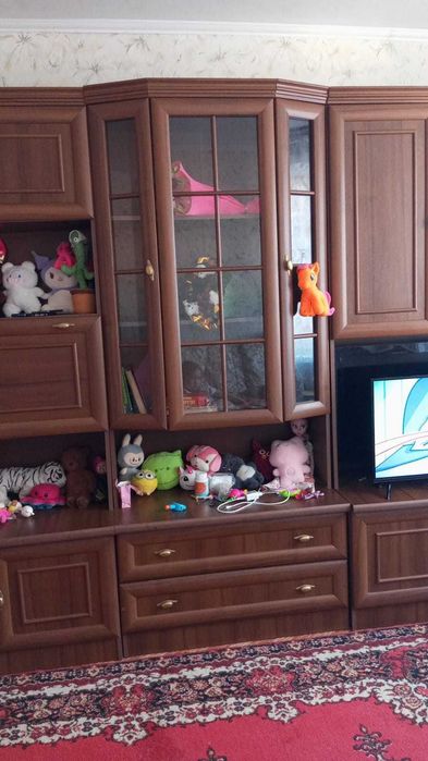 Продам стенку  ..