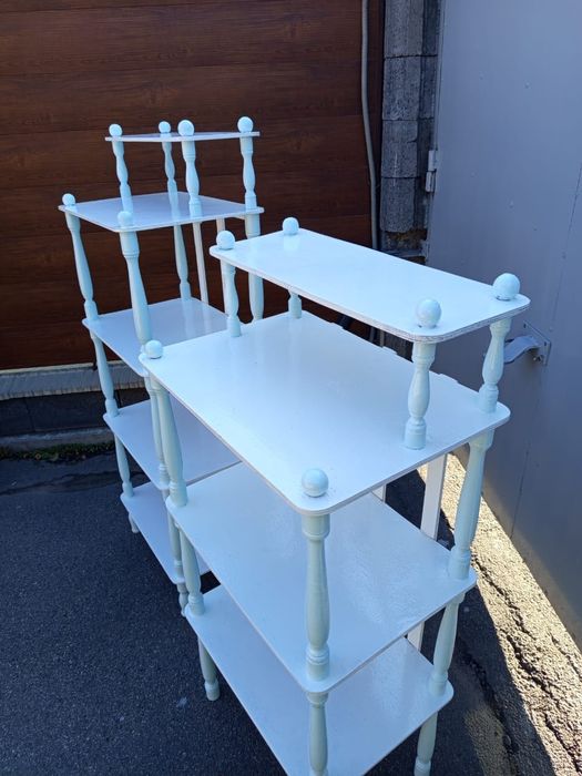 Продам.две.этажерки.и.тумбу.