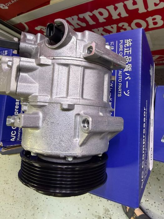 Компрессор кондиционера Toyota Camry 50 55