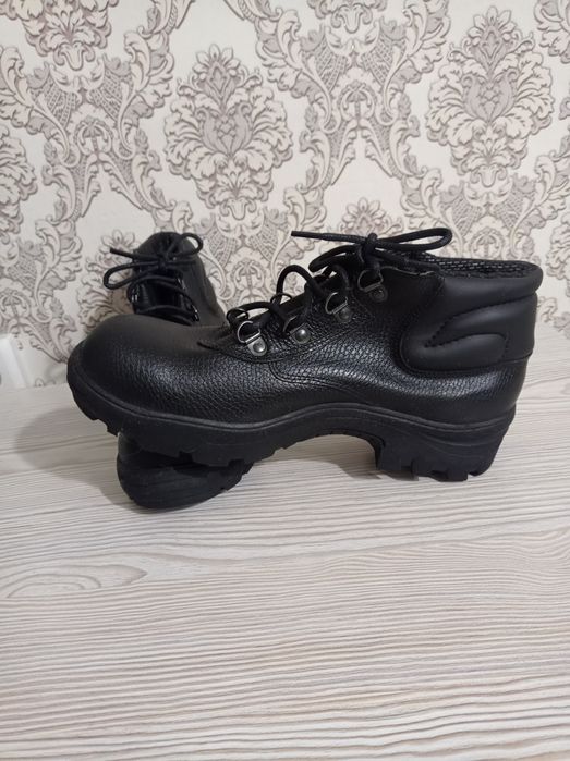 Спец.обувь 43р/р