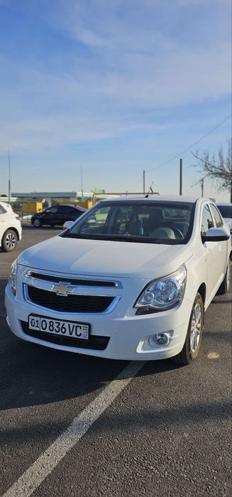 Cobalt srochno sotiladi. Rangi oq. 2024 yil noyabrda salondan olingan