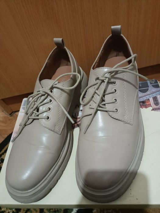 Ботинки  Kari бержовые