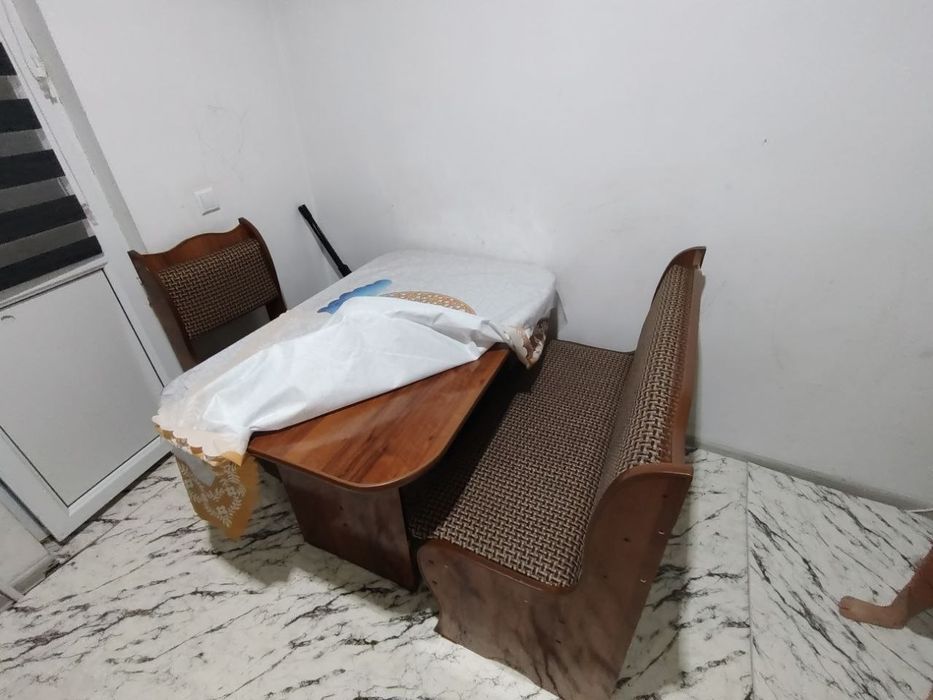 Mebel sotaman spalniy va stol stul komplekt