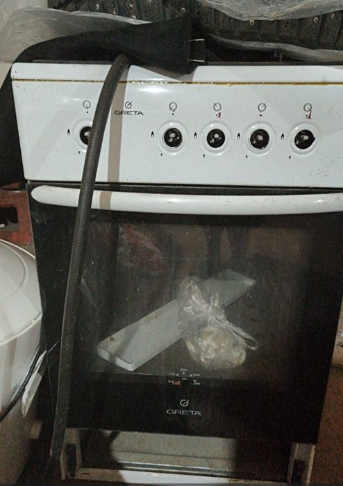 Продам электрическую плиту