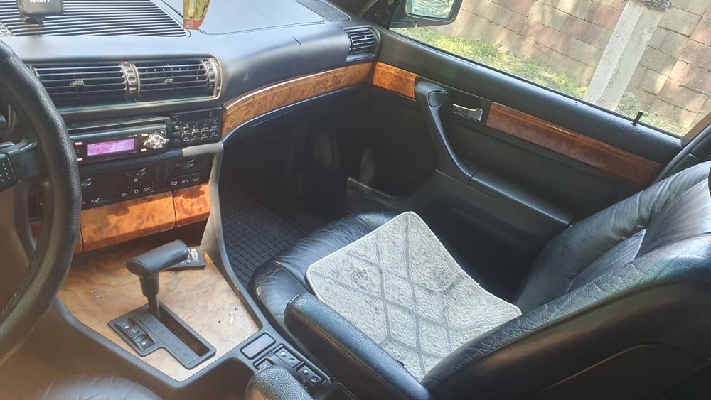 BMW 7 E32 в хорошем состоянии