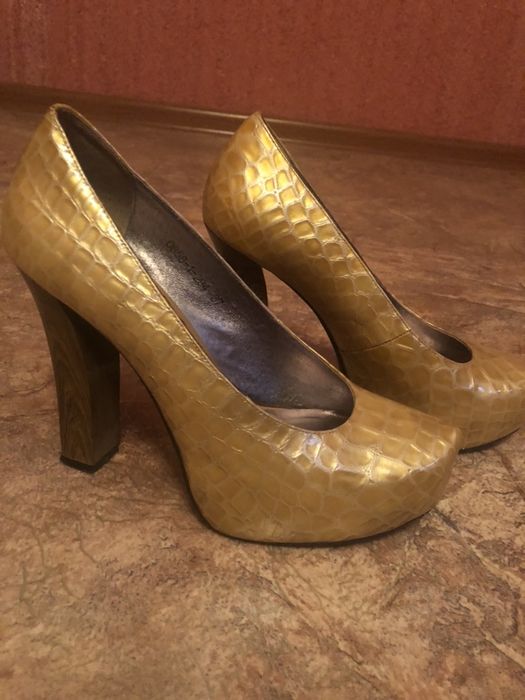 Продам туфли фирмы Malino Vicini б/у в хорошем состоянии