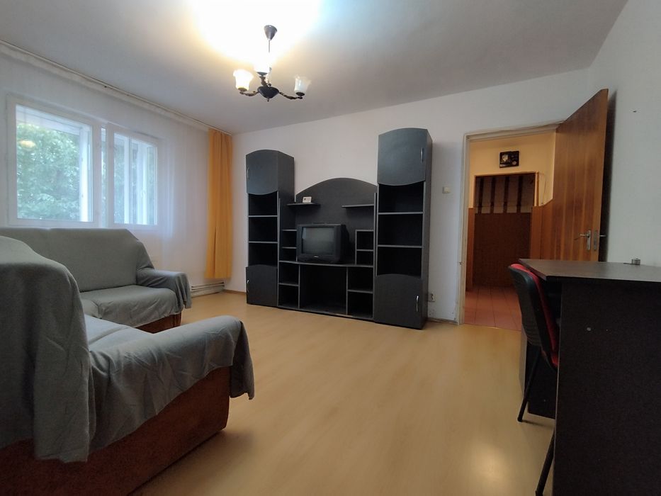 Apartament 3 camere Tractorul