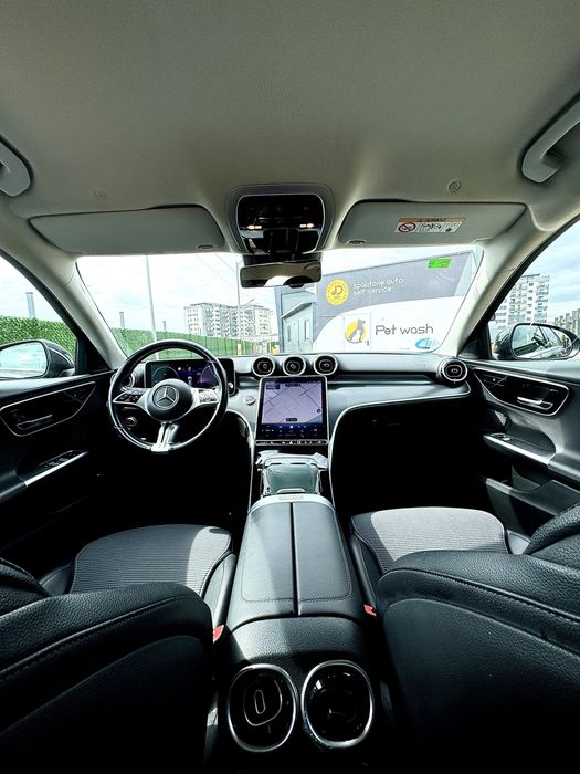 Mercedes-Benz C200d 2023 Hybrid, Full LED, Navi, Impecabil