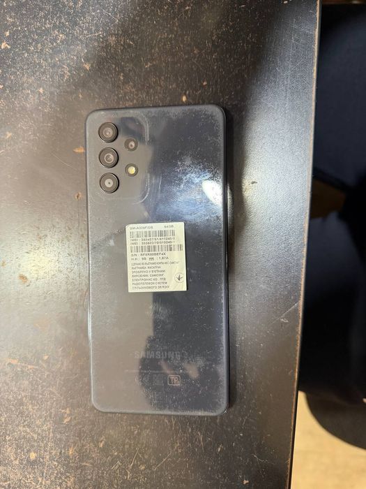 Samsung a32 sotiladi.