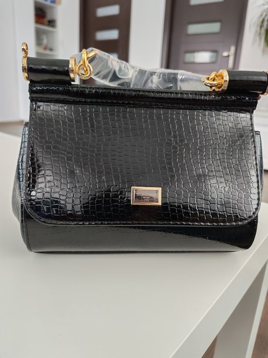 Vând geantă de damă