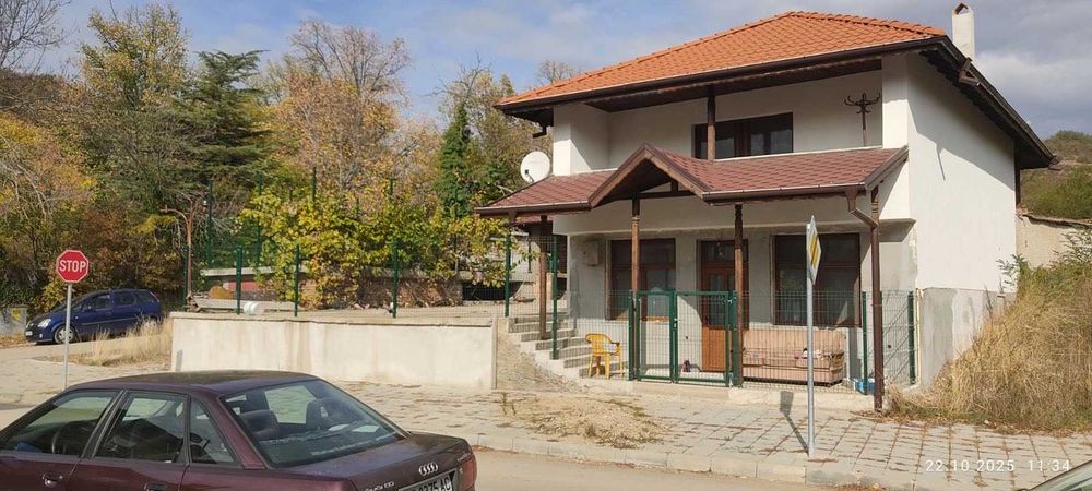 Дава се под наем Етаж от къща в София, Люлин 9 - 65 кв.м за 280.5 € - Снимка #14