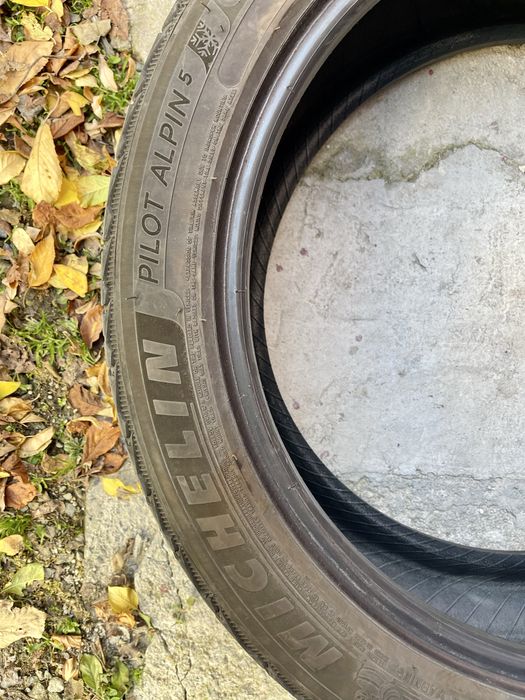 MICHELIN Pilot Alpin 5      245/45 R19     DOT 23