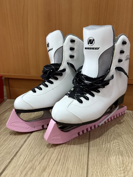 Коньки фигурные Nordway, размер 37-38