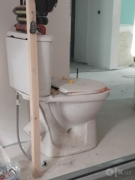 Unitaz sotiladi srochno