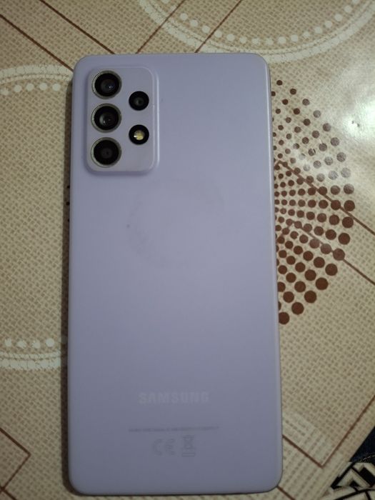 Samsung Galaxy A52