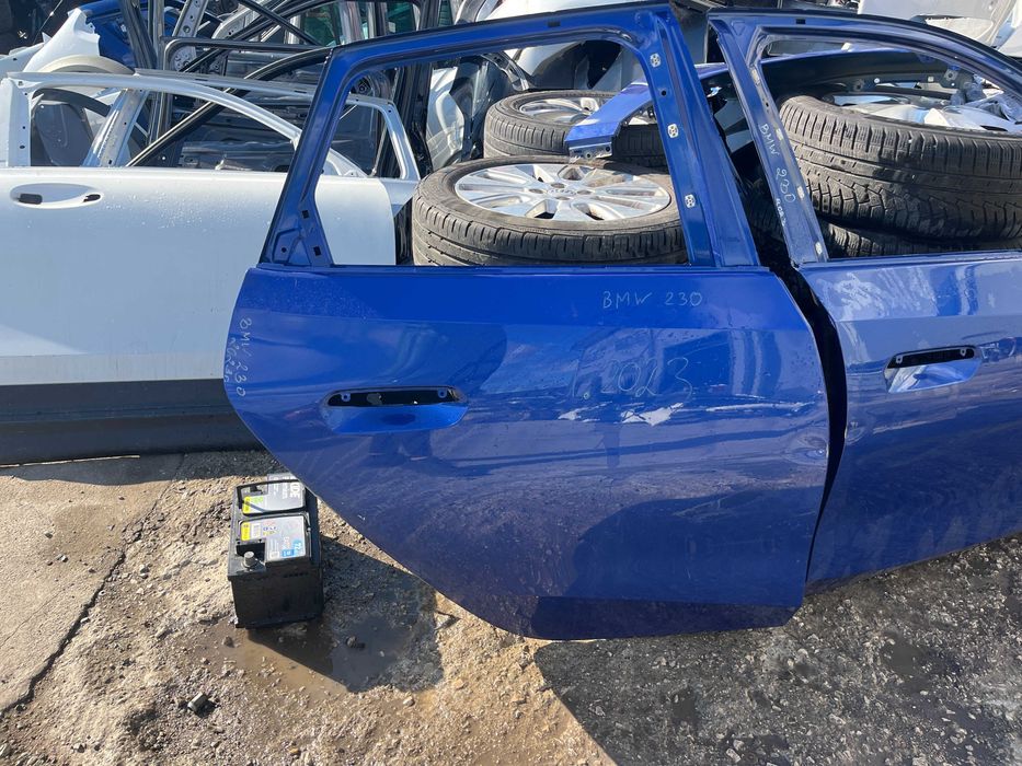 Задна лява и 2 десни врата BMW 2 U06 2021-