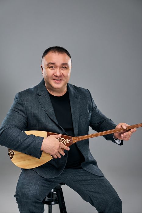 Тамада, асаба Рустем