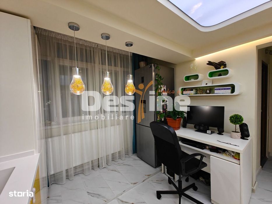 Apartament Superb  3 camere PLopeni 52.86 mp!