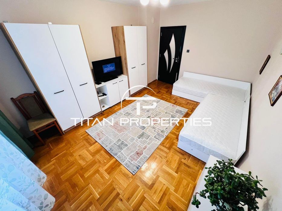 Ключ в офиса! Тристаен, под наем, ж.к Лазур