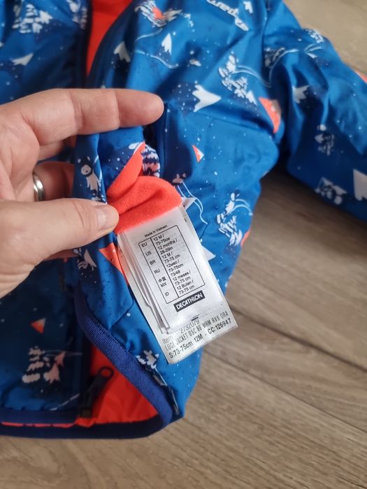 Set iarna/ salopeta si geaca dechtlon 12 luni