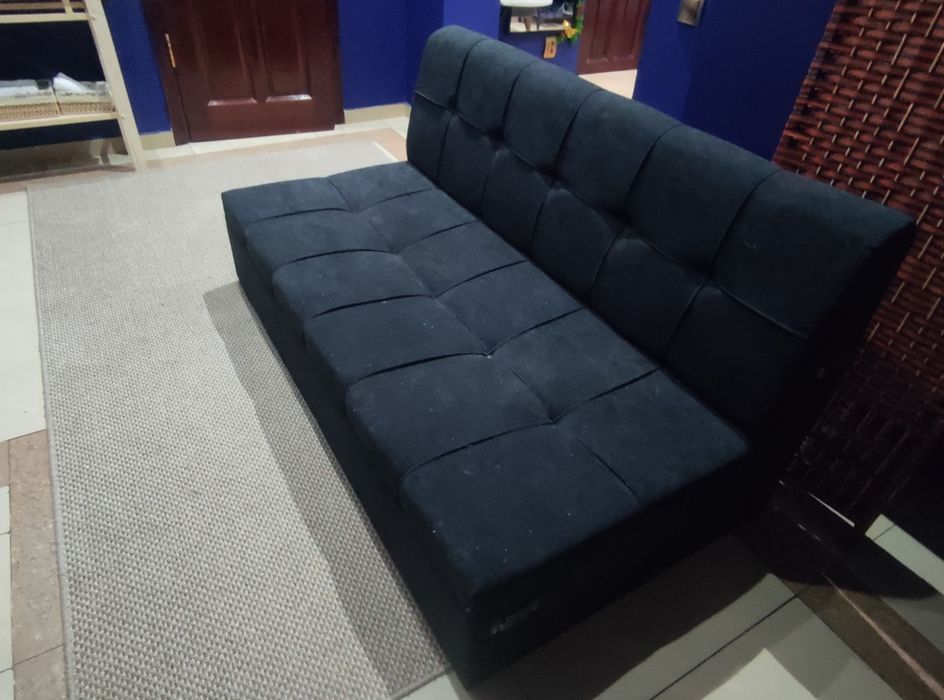 Продам диван 180х60 +-
