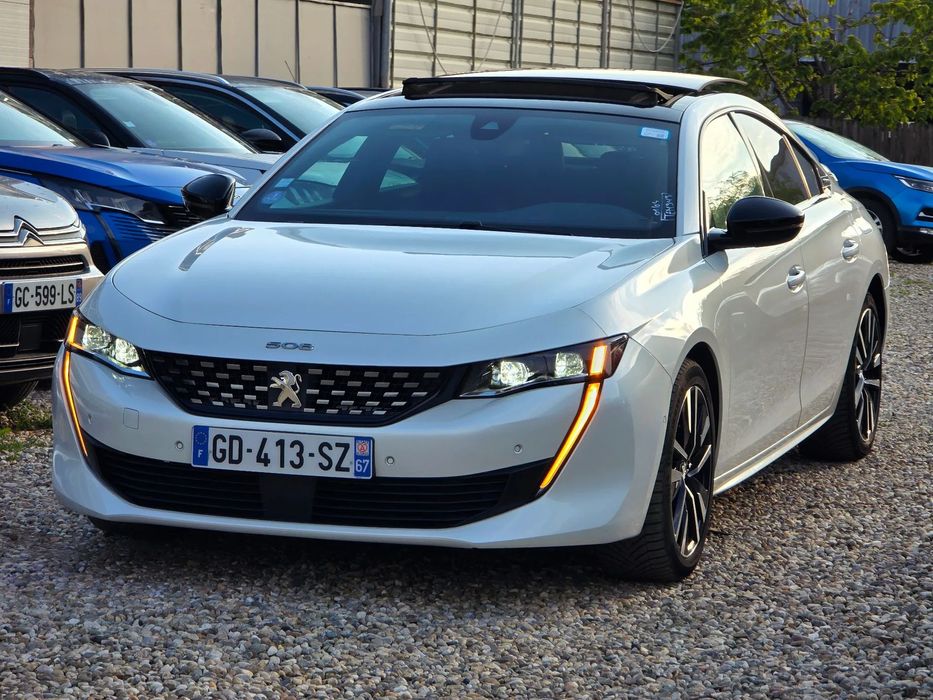 Peugeot 508 Peugeot 508 HYBRIDE RECHARGEABLE 225Cp/ Distronic / Virtual Cockpit /