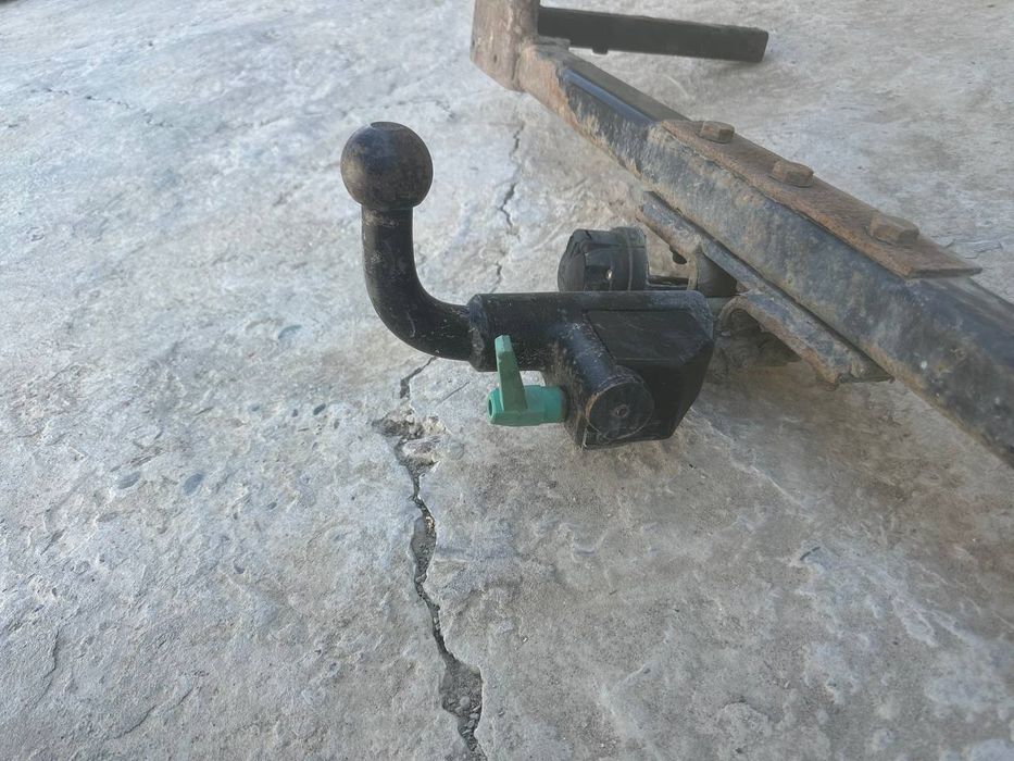 Фаркоп ауди а6с4