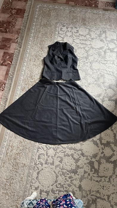 Юбка жилет сатылады