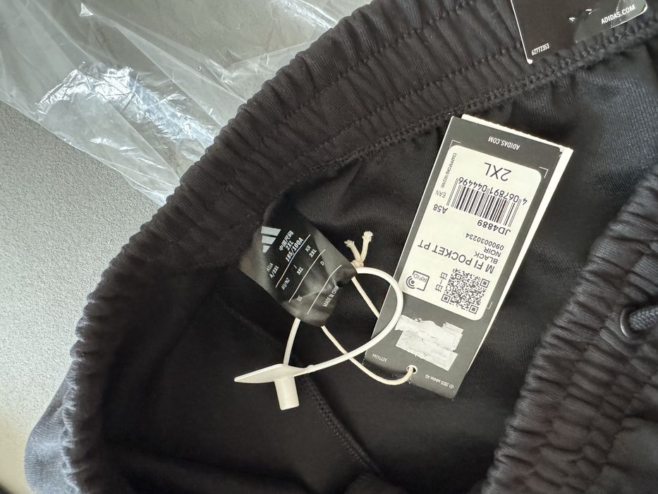 Продам вещи Adidas
