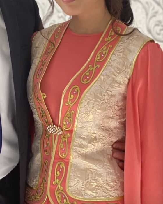 Ұлттық қазақ көйлек