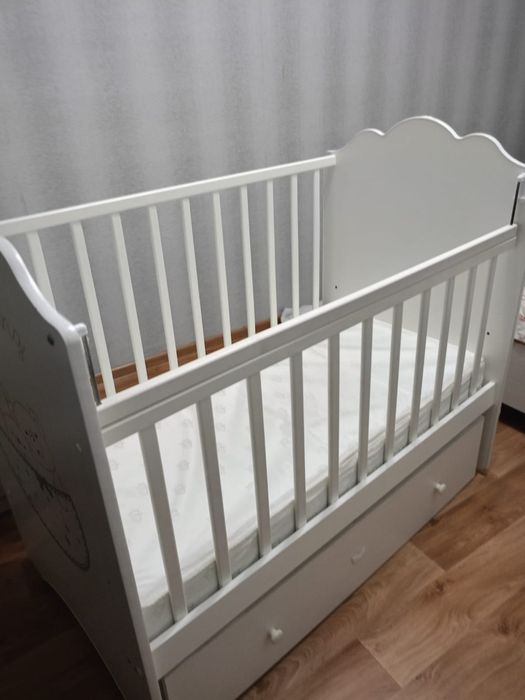 Детский кровать...