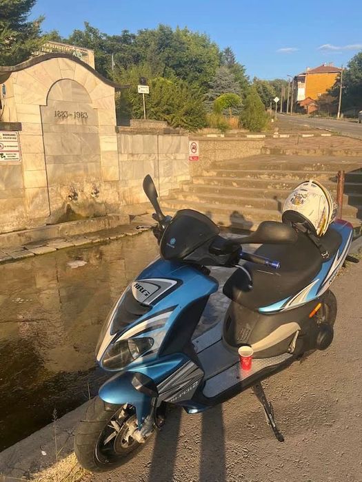 Продава се piaggio nrg extreme 2009г 50сс