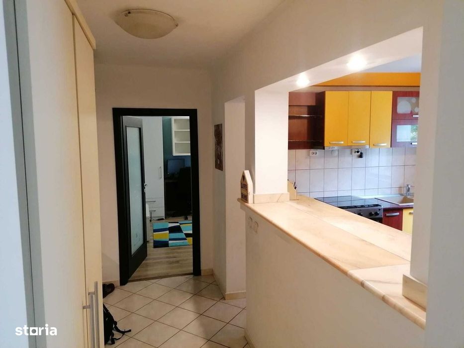 Apartament 2 camere de închiriat