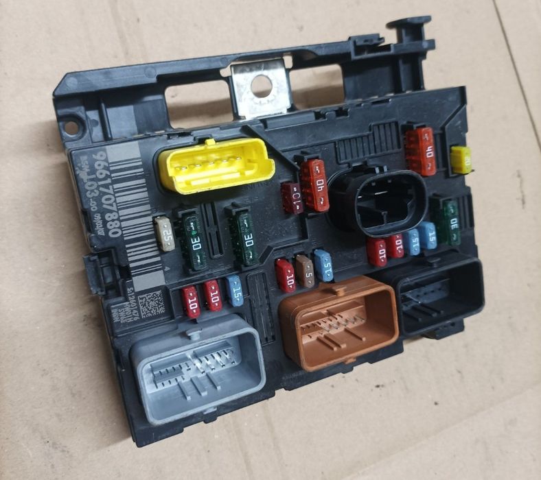 Panou tablou siguranțe :citroën Peugeot... airsoft escalada