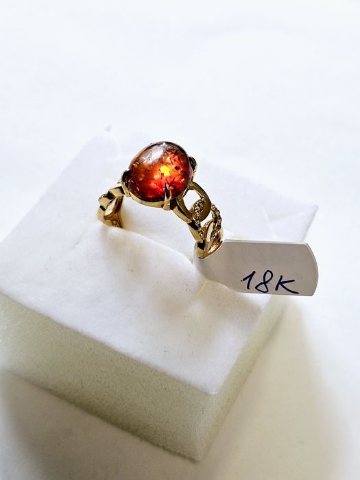 Vand inel din aur 18 k cu piatra  chihlibar cod 691