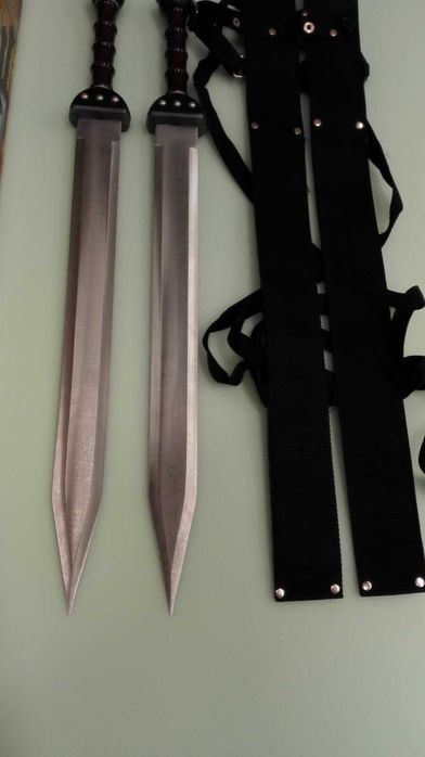 Тренировъчни Мечове Гладиус Гладиатор Maximus' Twin Gladius Комплект