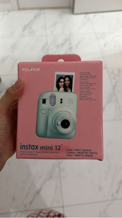 Камера Instax mini 12