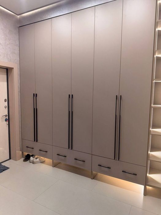 Паркентский 2/4/4 новостройка. дом с лифтом! 57кв.м. ремонт+меб+техник