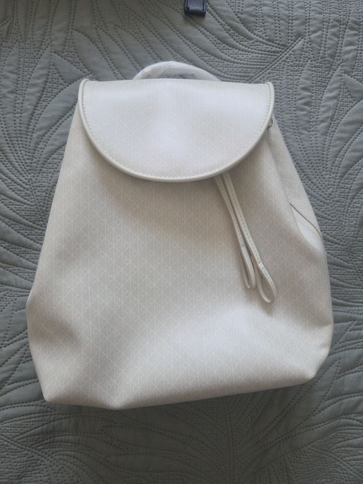 Дамска раничка Calvin Klein