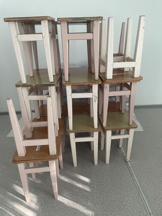 Стульчики деревянные