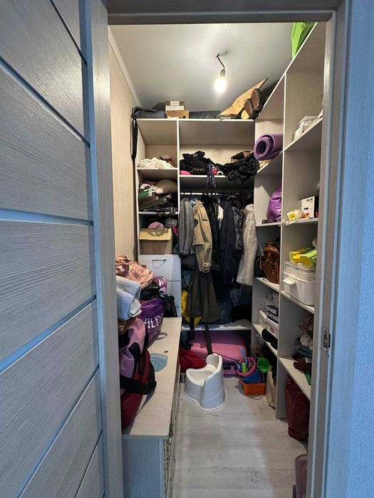 продам 3хкомнатную квартиру