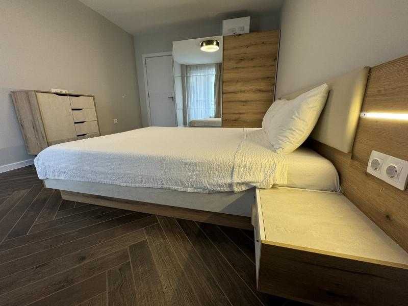 Дава се под наем Двустаен апартамент в Бургас, Славейков - 65 кв.м за 612 € - Снимка #4