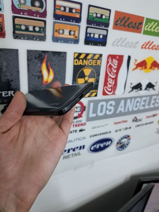 Redmi note 11S память 8+4/128gb хама жои ишлаши зор