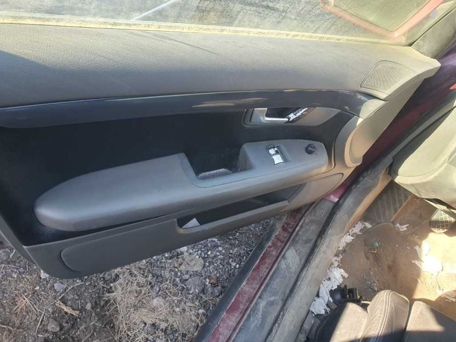 Audi A4 2.0 кожа рекаро за части