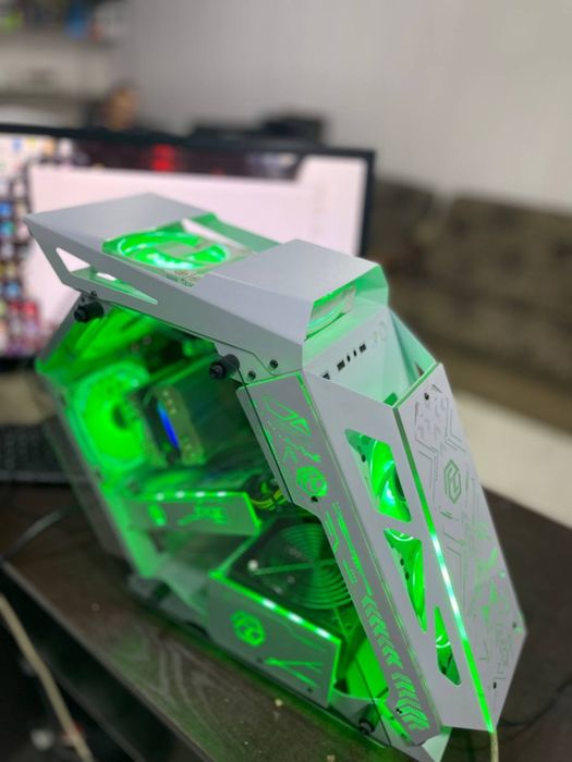 O'yin va Montaj uchun PC va Monitor