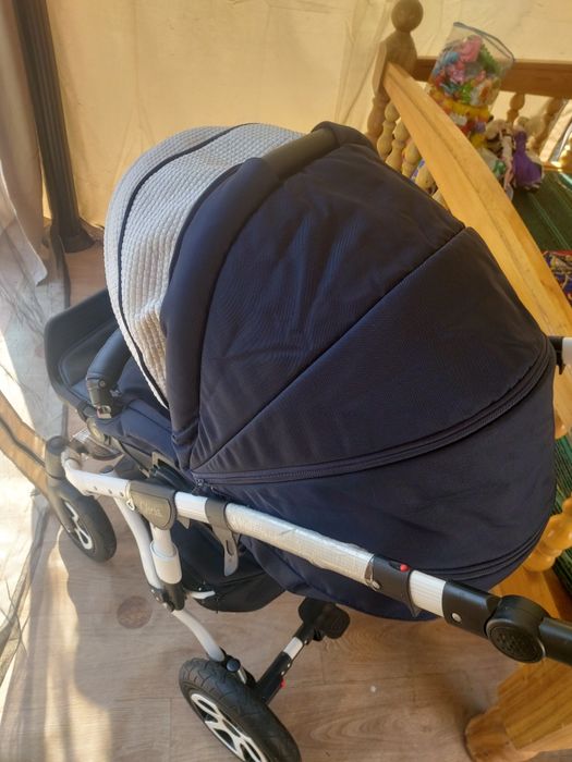 Adamex Gloria Польша да ишлаб чикарилган