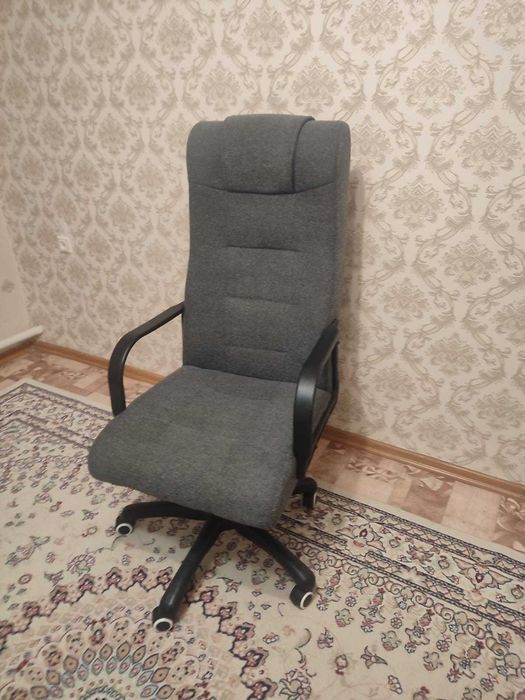 Продам кресло для дома и офиса