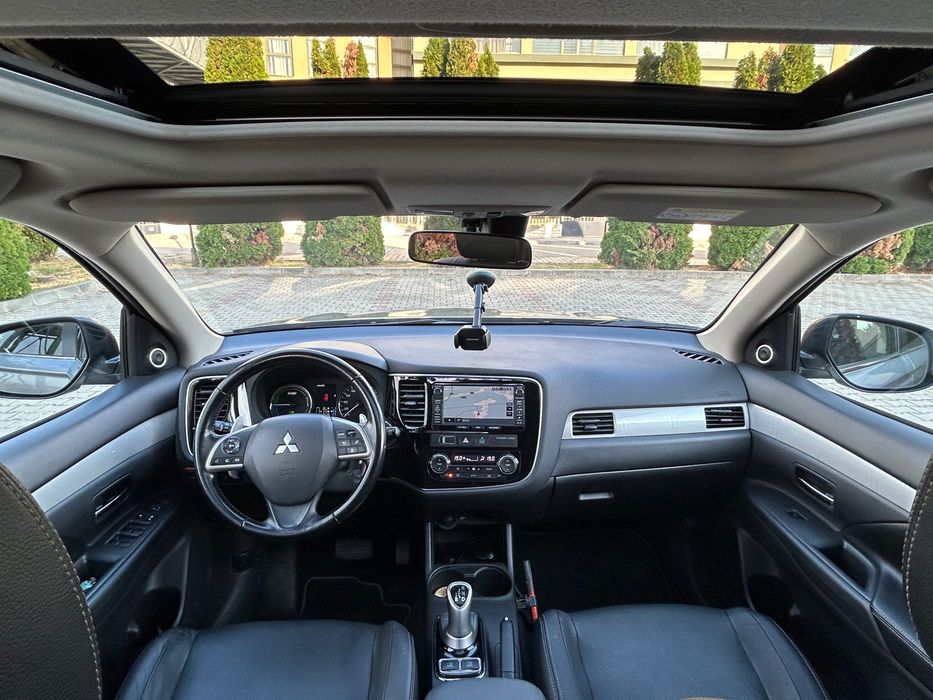 MITSUBISHI Outlander 2014 — imagine 3