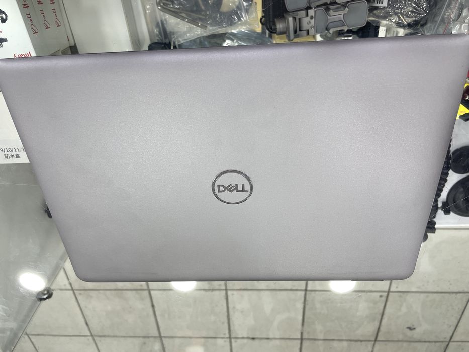 Dell ultra 5-135u