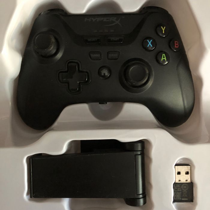 Геймпад HyperX Clutch Wireless